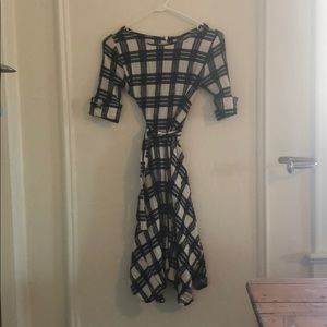 Anthropologie Plaid Tie Dress